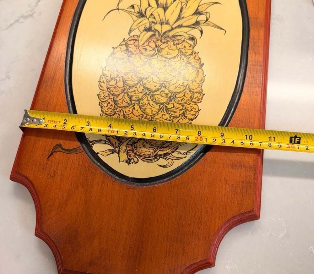 Vintage Hand Painted Wooden Pineapple Wall Plaque Art - Picture 4 of 4